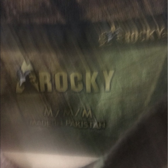 Men’s camo Rocky t shirt - Picture 3 of 4